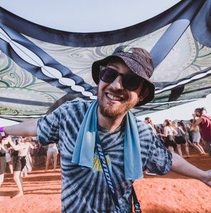 Meet your Posher, Ori